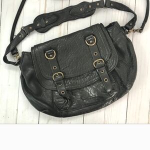 Abaco Black Leather Shoulder Bag